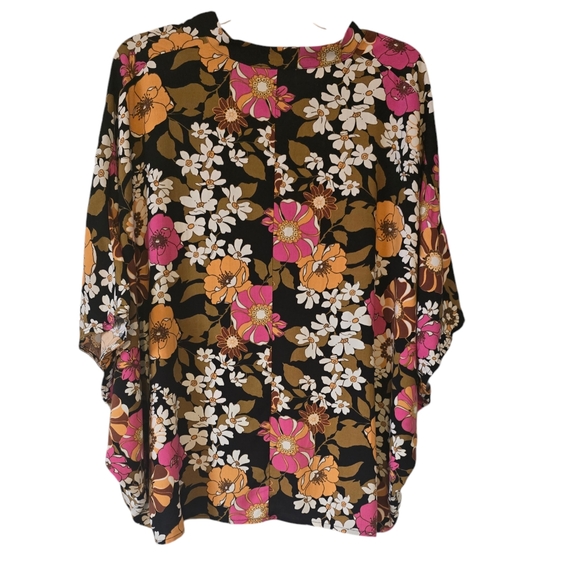 Emily Wonder Floral Print Poncho-Style Top Size Snall - Picture 3 of 8